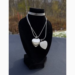 Hjertesmykke i st�l