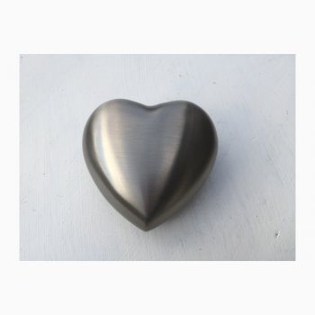 Medium messinghjerte uten poter, opp til ca 10 kg